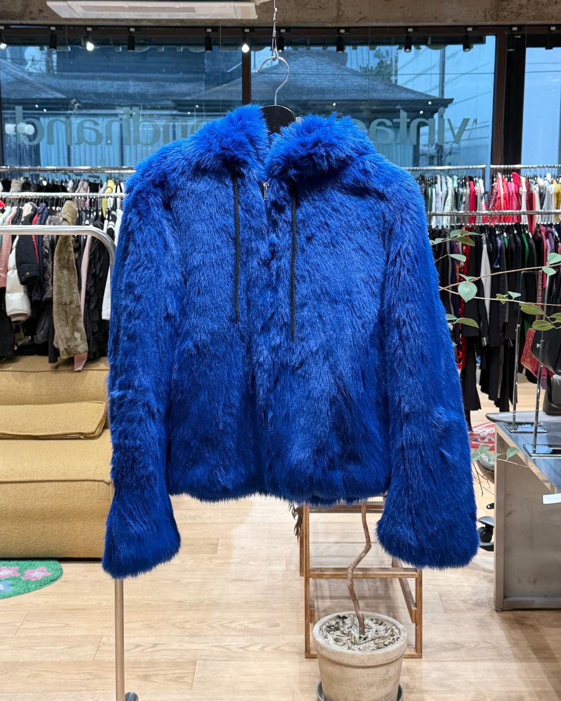 msgm 블루 페이크 퍼 후드 자켓 상품이미지1