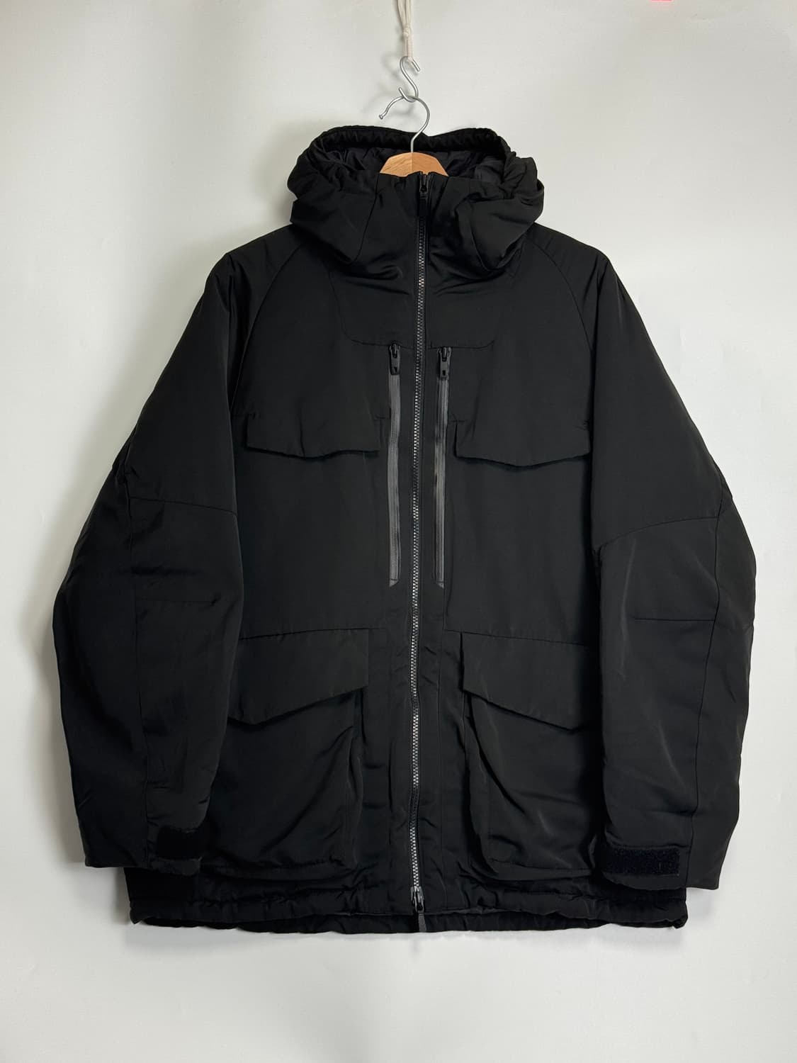 유니클로 X 화이트마운티니어링 하이브리드 다운 파카 패딩 블랙 L 상품이미지1