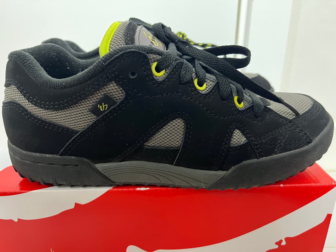 이에스 스케이트 보드화 250 상품이미지4