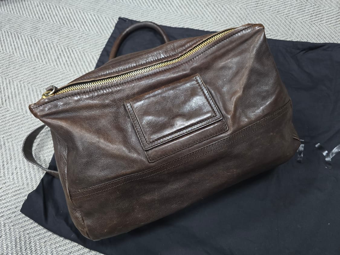 Givenchy 지방시 링클 미디엄 판도라 숄더백 상품이미지5