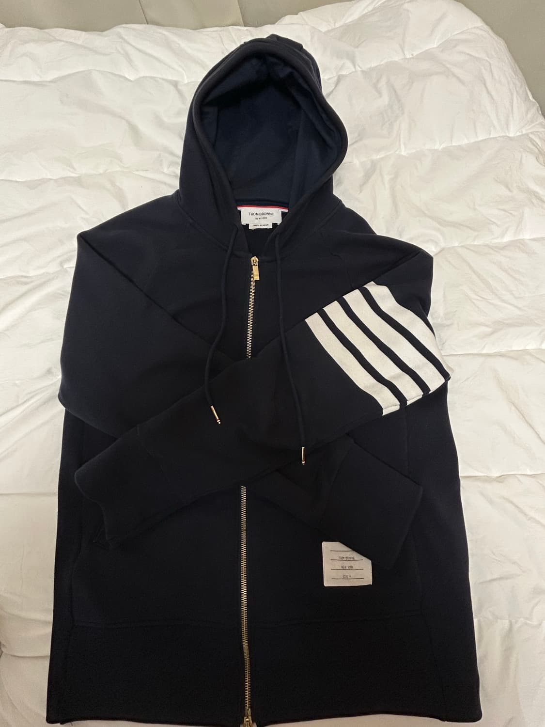 [4] 톰브라운 Thom Browne 네이비 후드집업 상품이미지1