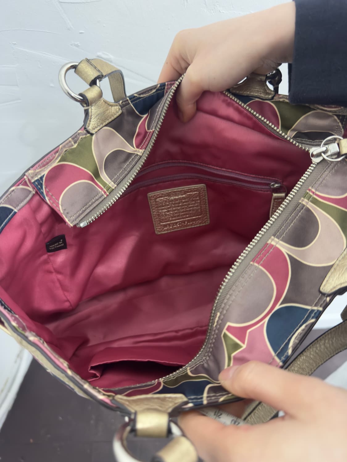 coach satin shoulderbag 상품이미지6