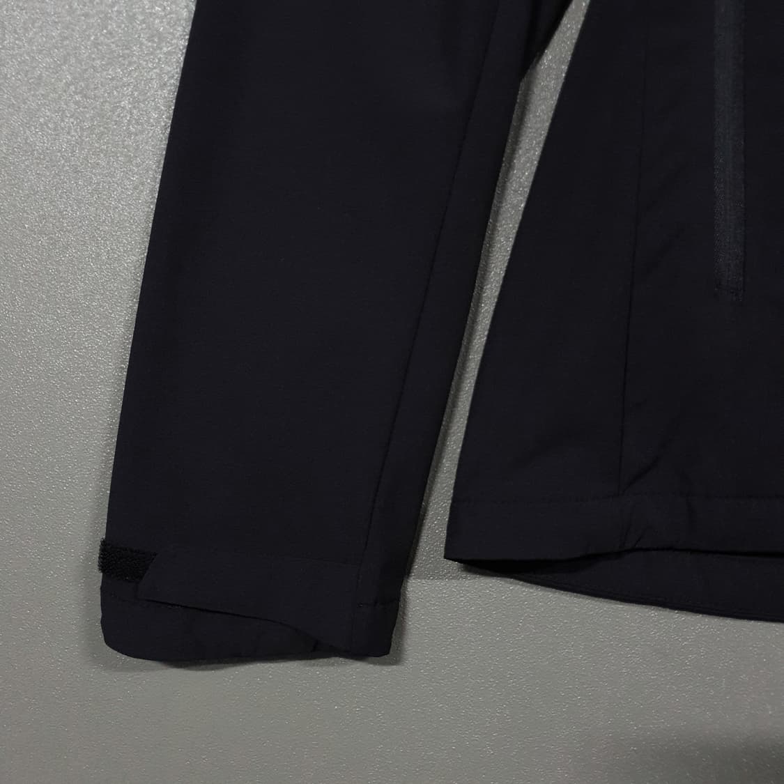 여성 90) 데상트 신형 18ss 스피드런 소닉벤트 후드 자켓 블랙 S 상품이미지5