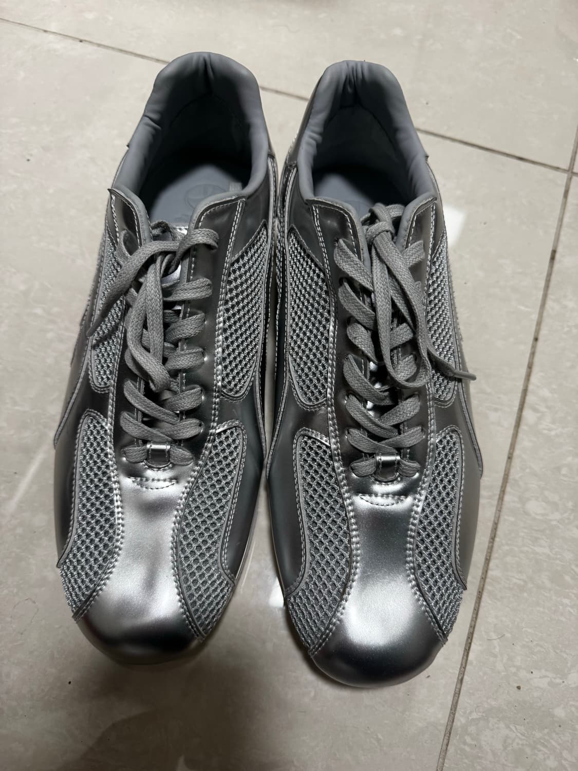 야세 스파이더 레니 스니커즈 실버 270 상품이미지1