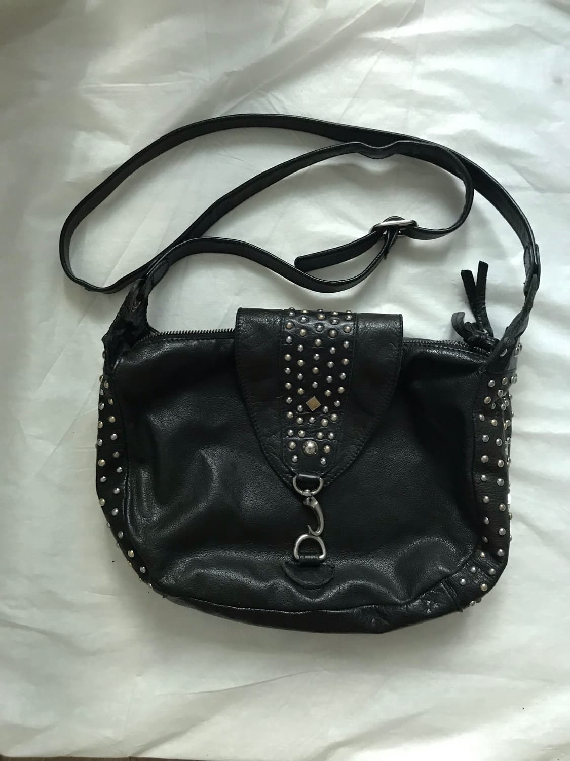 vkei punk 가죽 스터드 백 상품이미지1