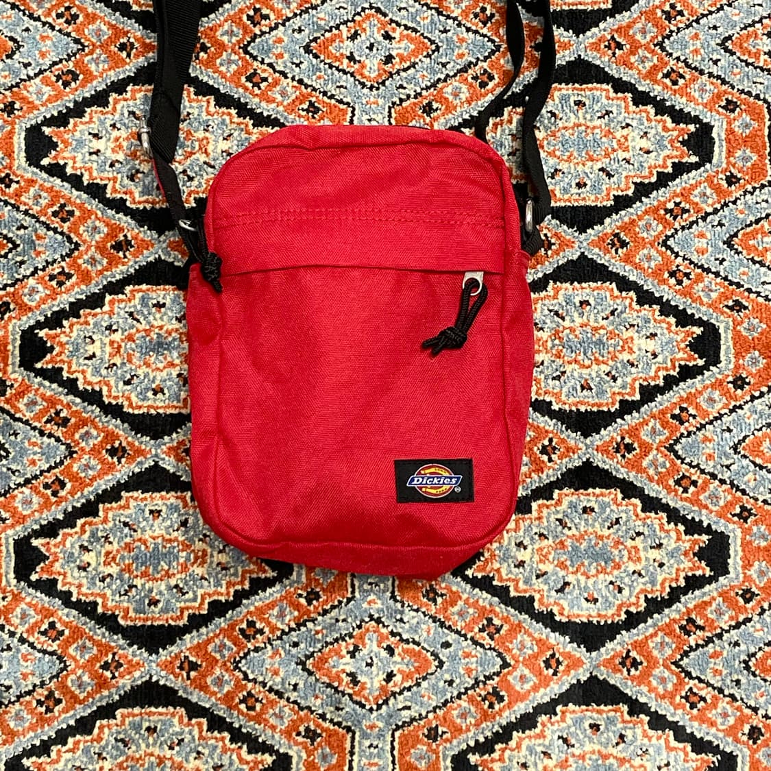 디키즈 레드 크로스백 상품이미지2