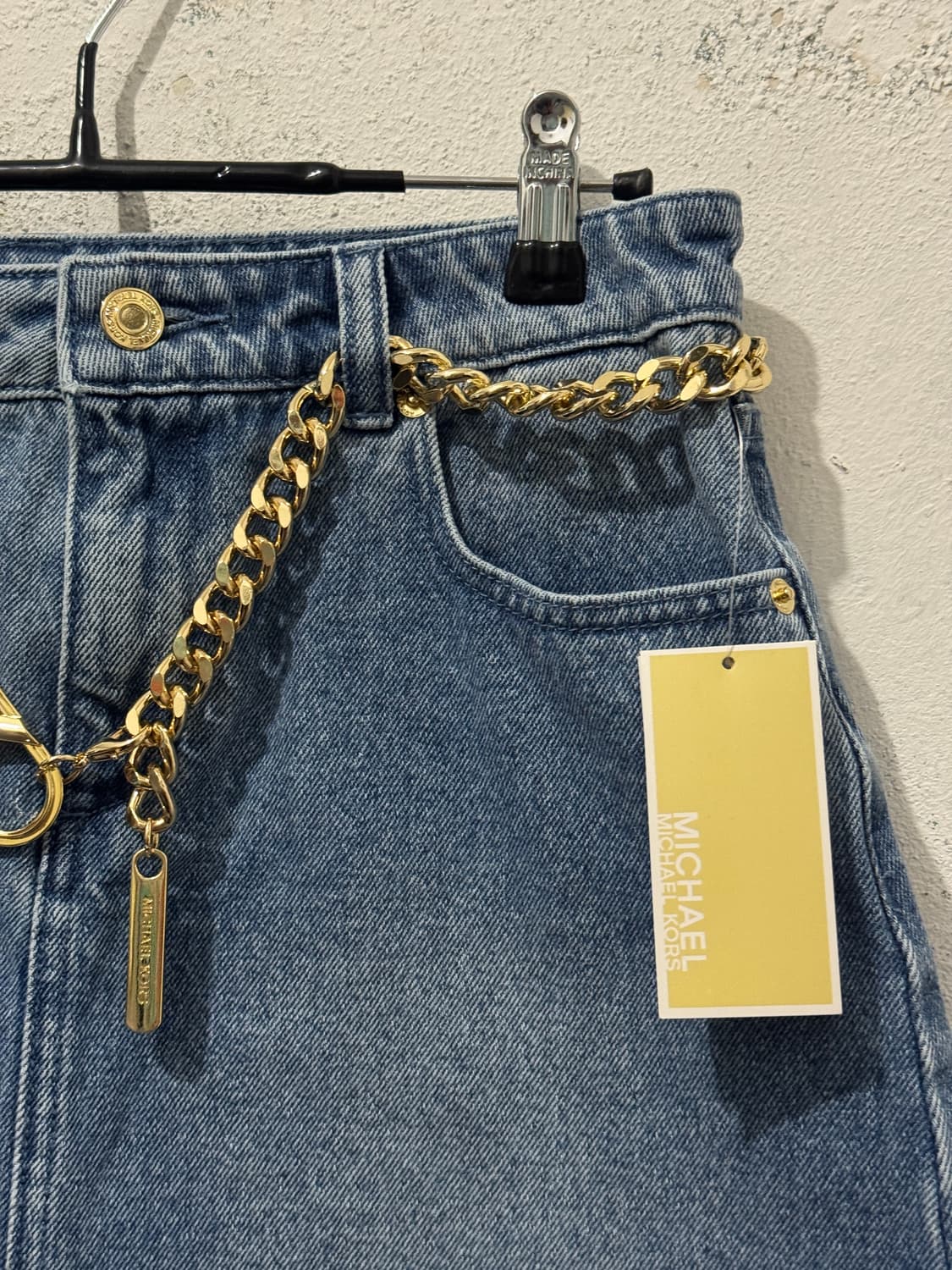 마이클코어스 데님 벨트 미니스커트 상품이미지4