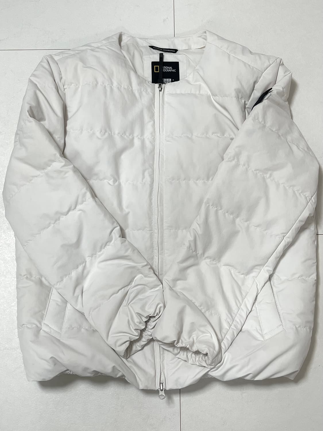 내셔널 지오그래픽 경량패딩 L 상품이미지1