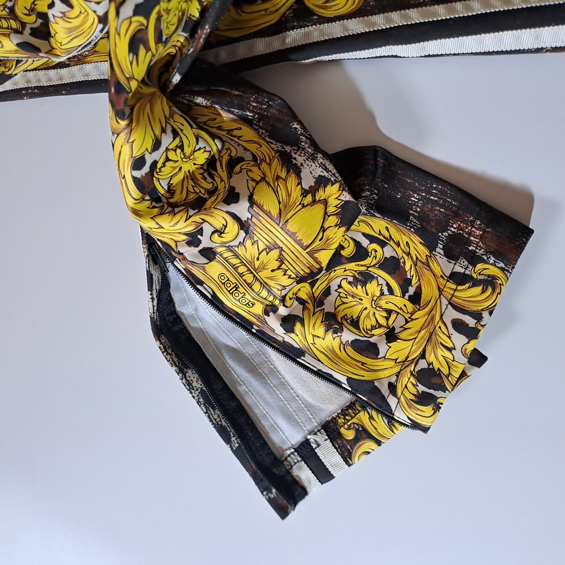 (택포) 아디다스 제레미스캇 레오파드 트랙팬츠 95 B698 상품이미지6