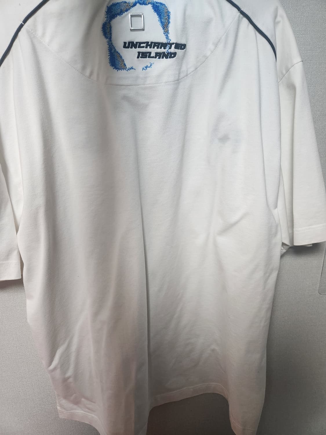 우영미 엠블럼 티셔츠 24ss화이트 48 상품이미지6