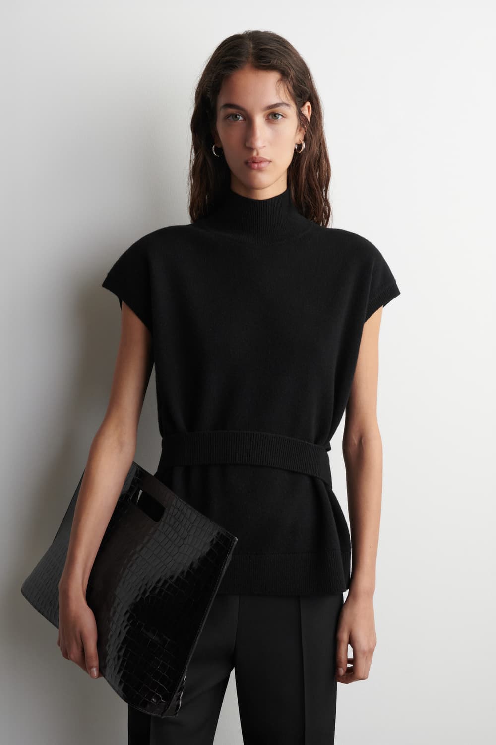 COS 하이넥 벨트 니트  상품이미지1