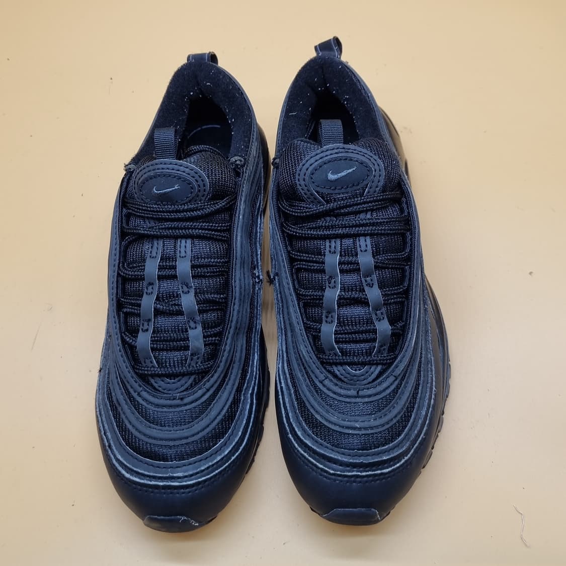 나이키 에어맥스97 트리플 블랙 운동화235 상품이미지2