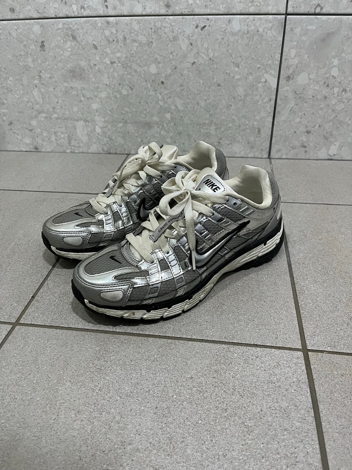 [260] 나이키 P6000 메탈릭 실버 풀박스 상품이미지3