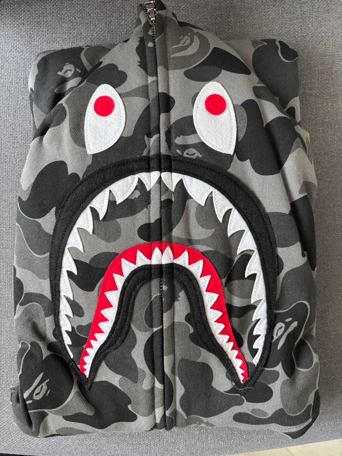 베이프 샤크후드 흑계 상품이미지1