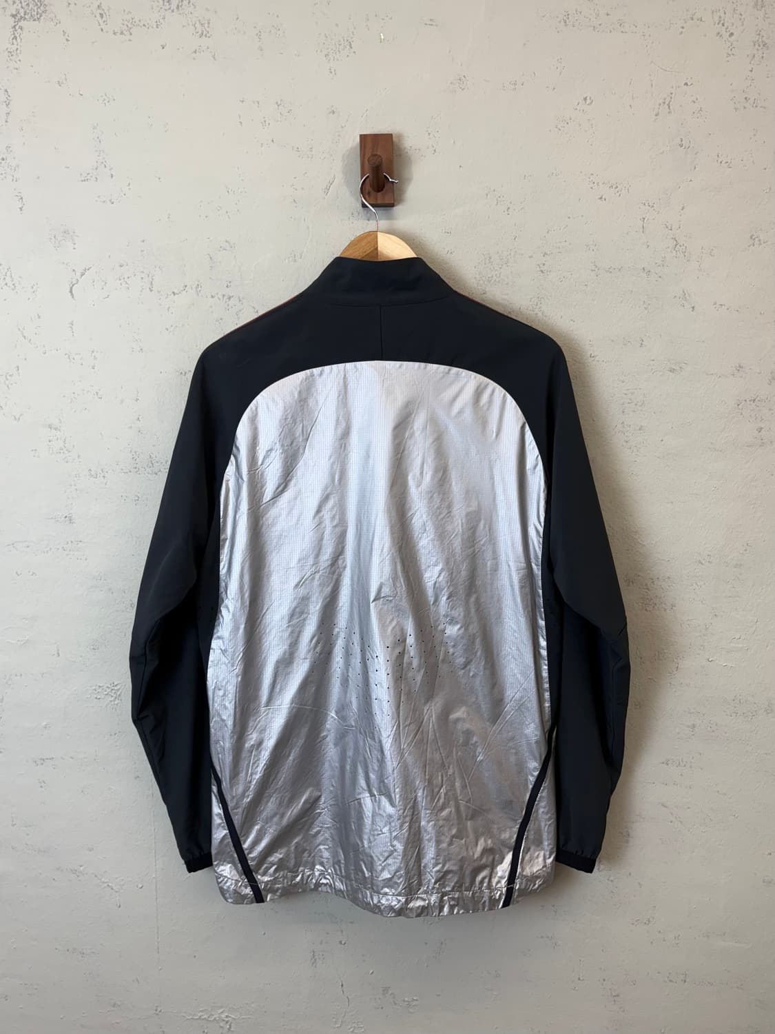 나이키 어센틱 풋볼 바람막이 상품이미지2