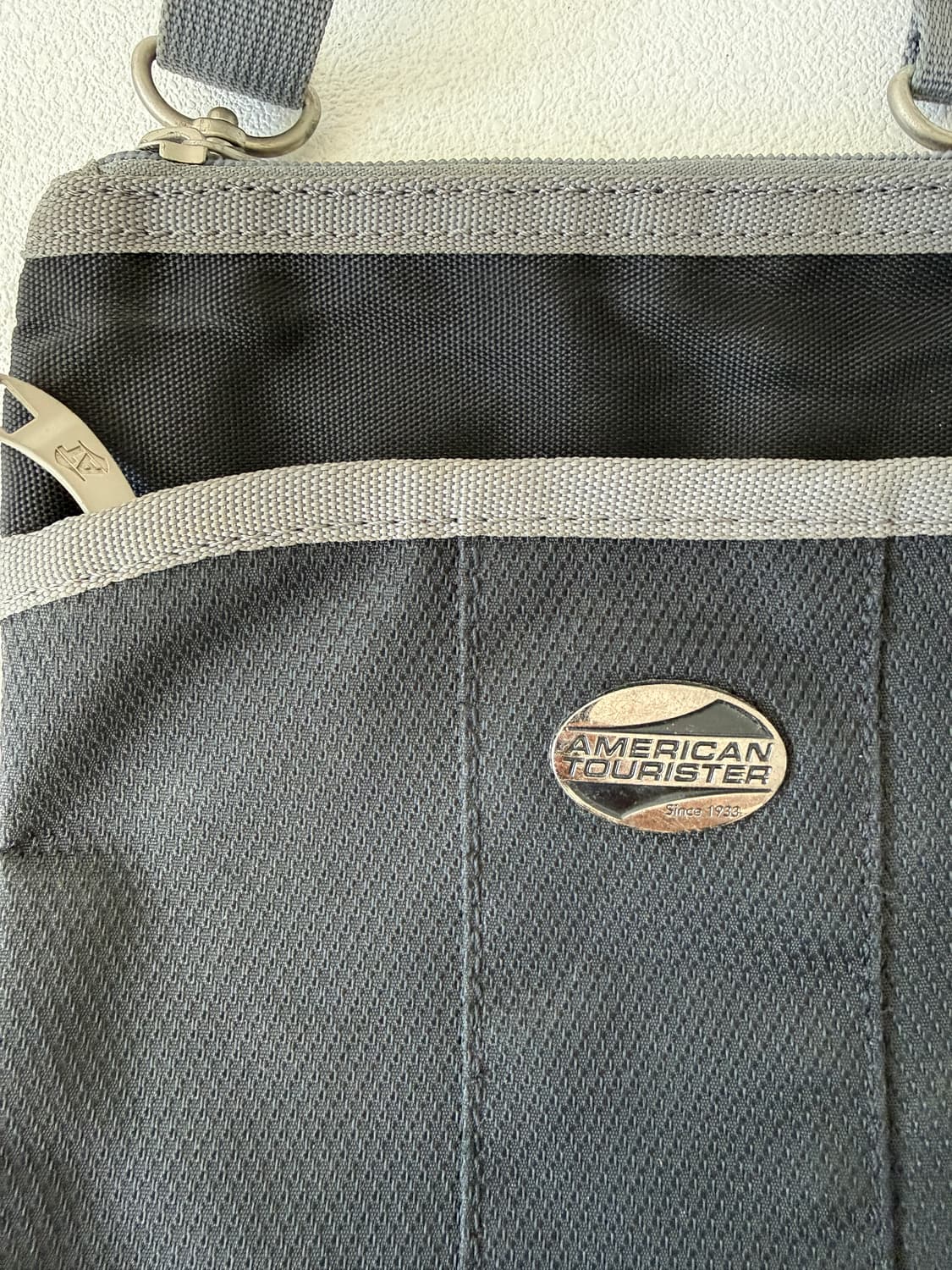 아메리칸투어리스터(American Tourister) 미니 크로스백 상품이미지3