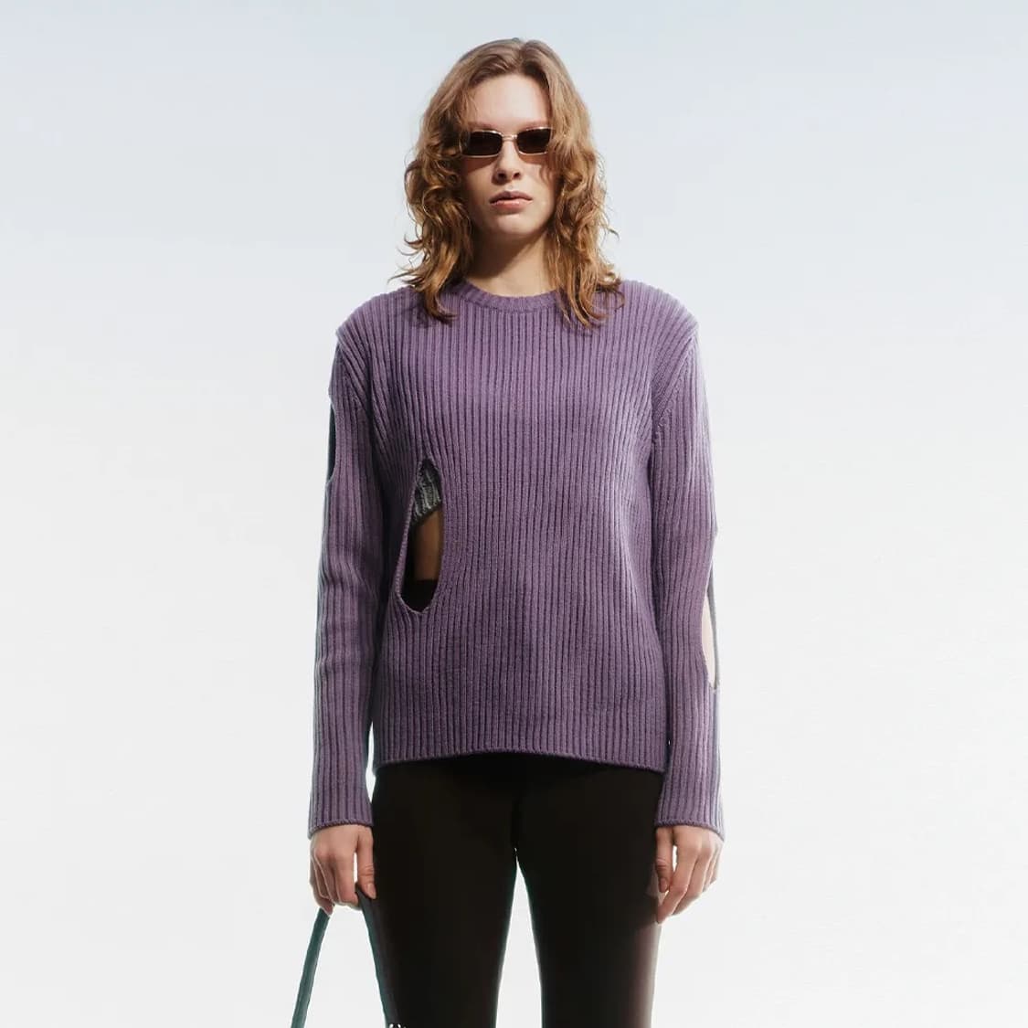 더오픈프로덕트 컷아웃 니트 상품이미지1