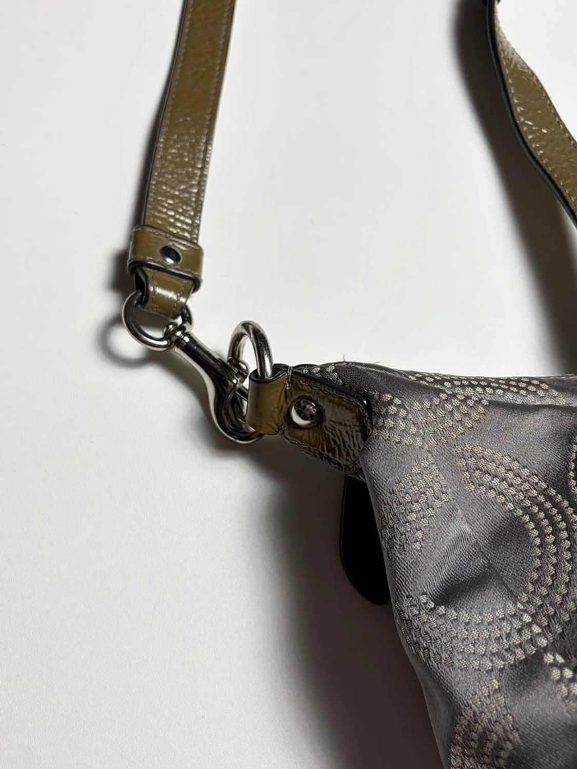 코치 COACH 애슐리 시그니처 패턴 숄더백 PR2200 상품이미지6