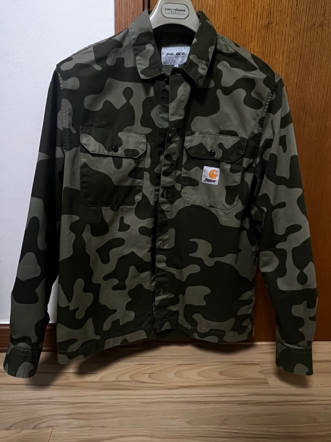 팔라스 x 칼하트 WIP 셔츠 그린 카모 상품이미지4