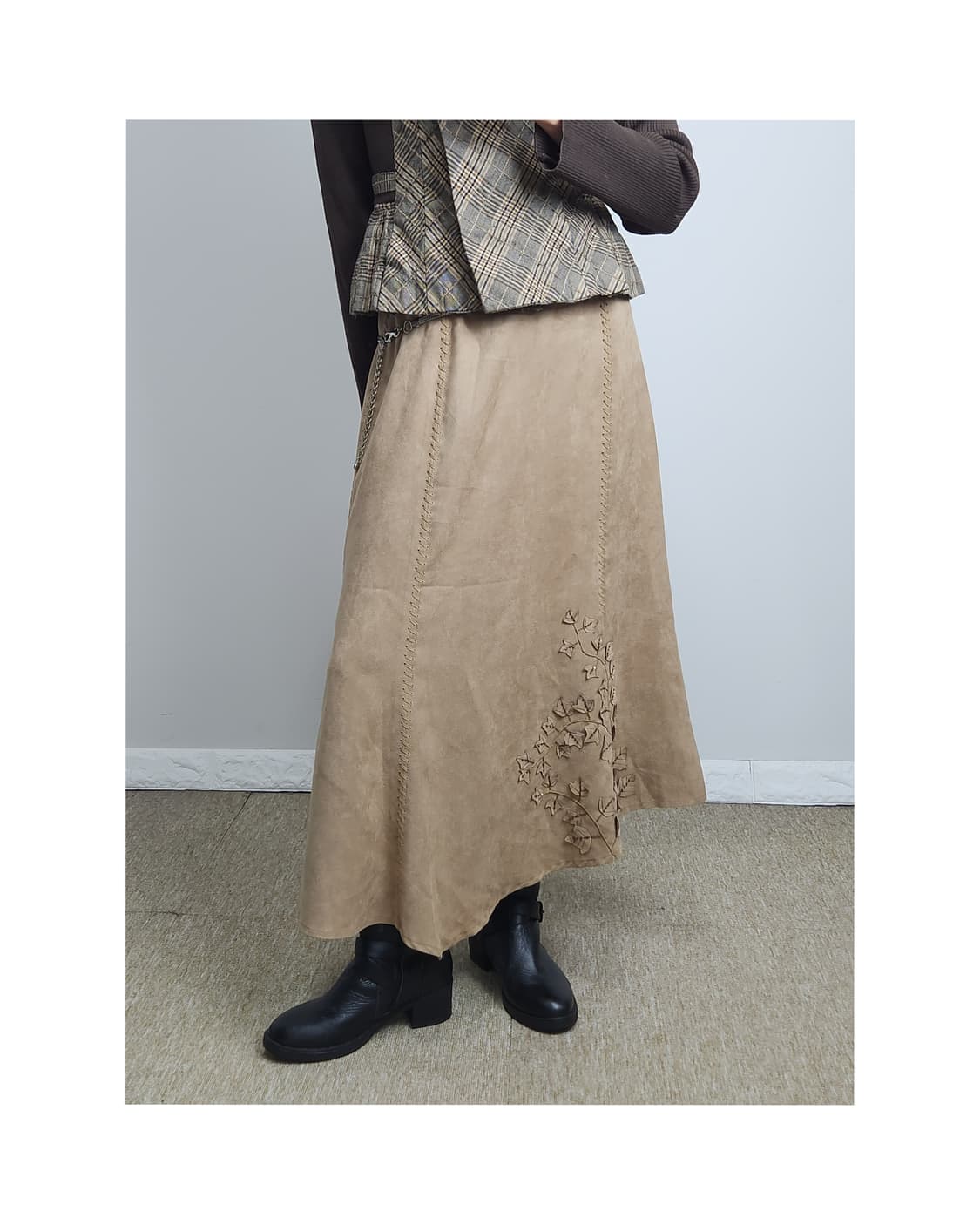 스웨이드 언발 스커트 상품이미지1