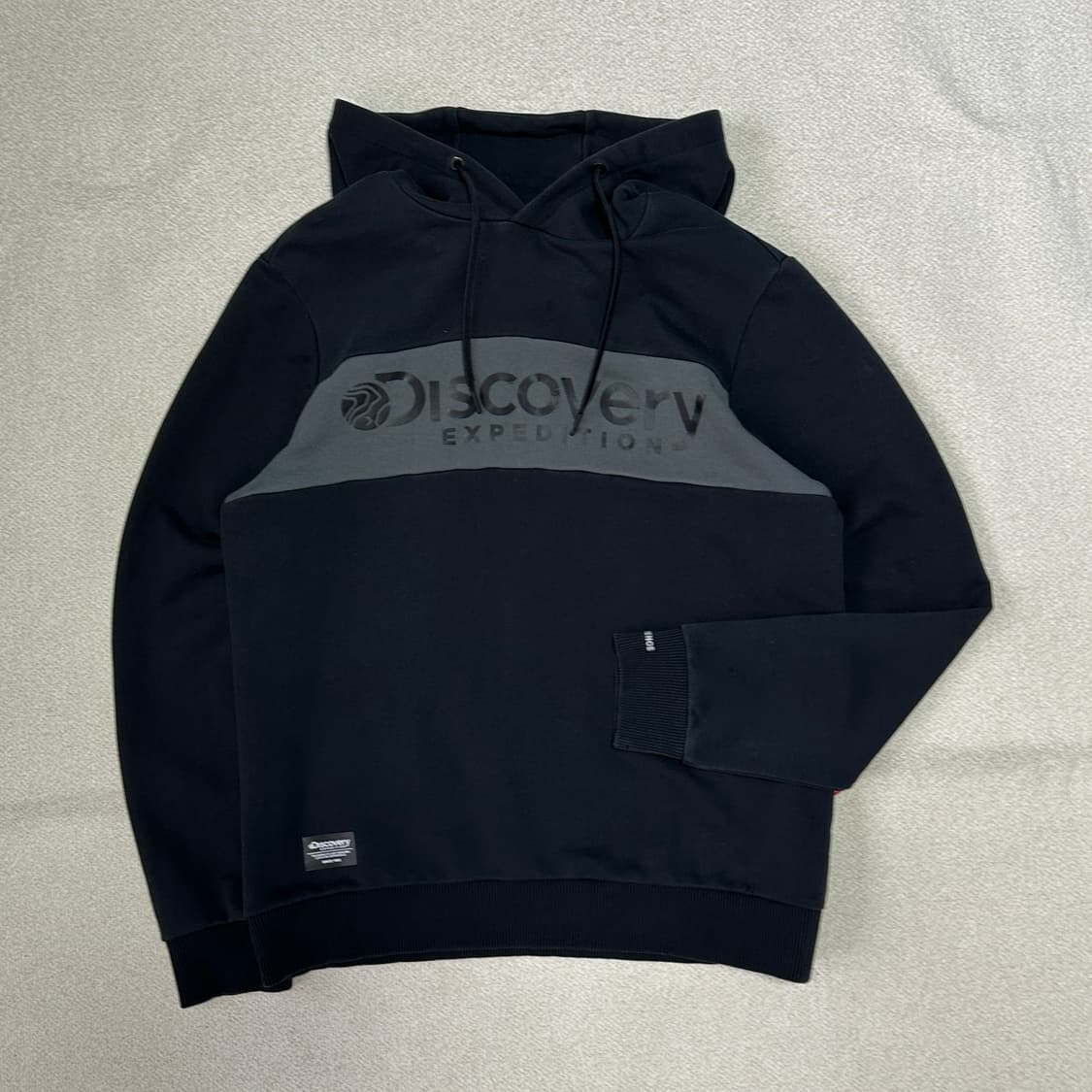 디스커버리 공용 박스 로고 후드티 상품이미지1