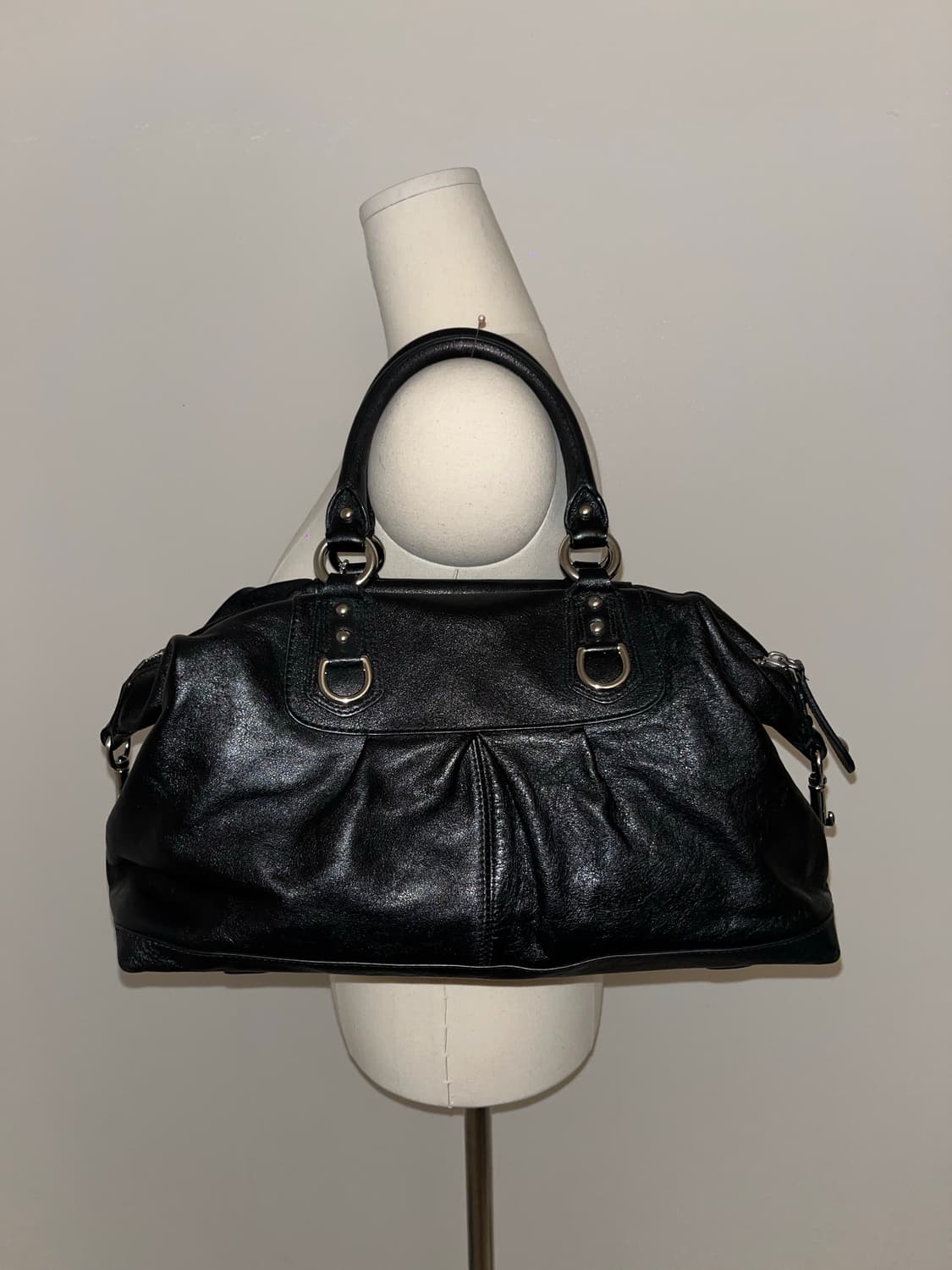 Coach Basic Design Black Shoulder Bag 상품이미지6
