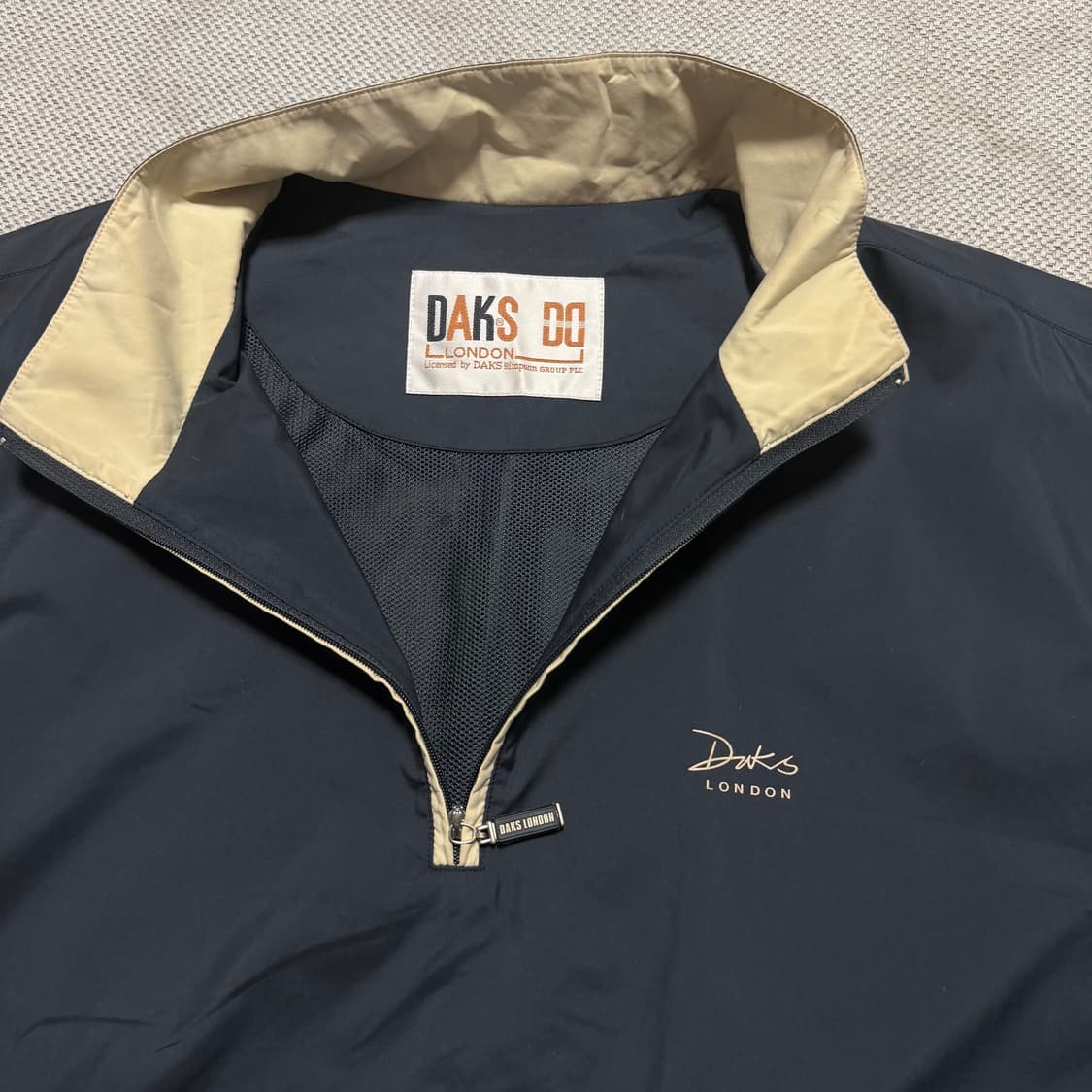 닥스 런던 하프집업 웜업 상품이미지2