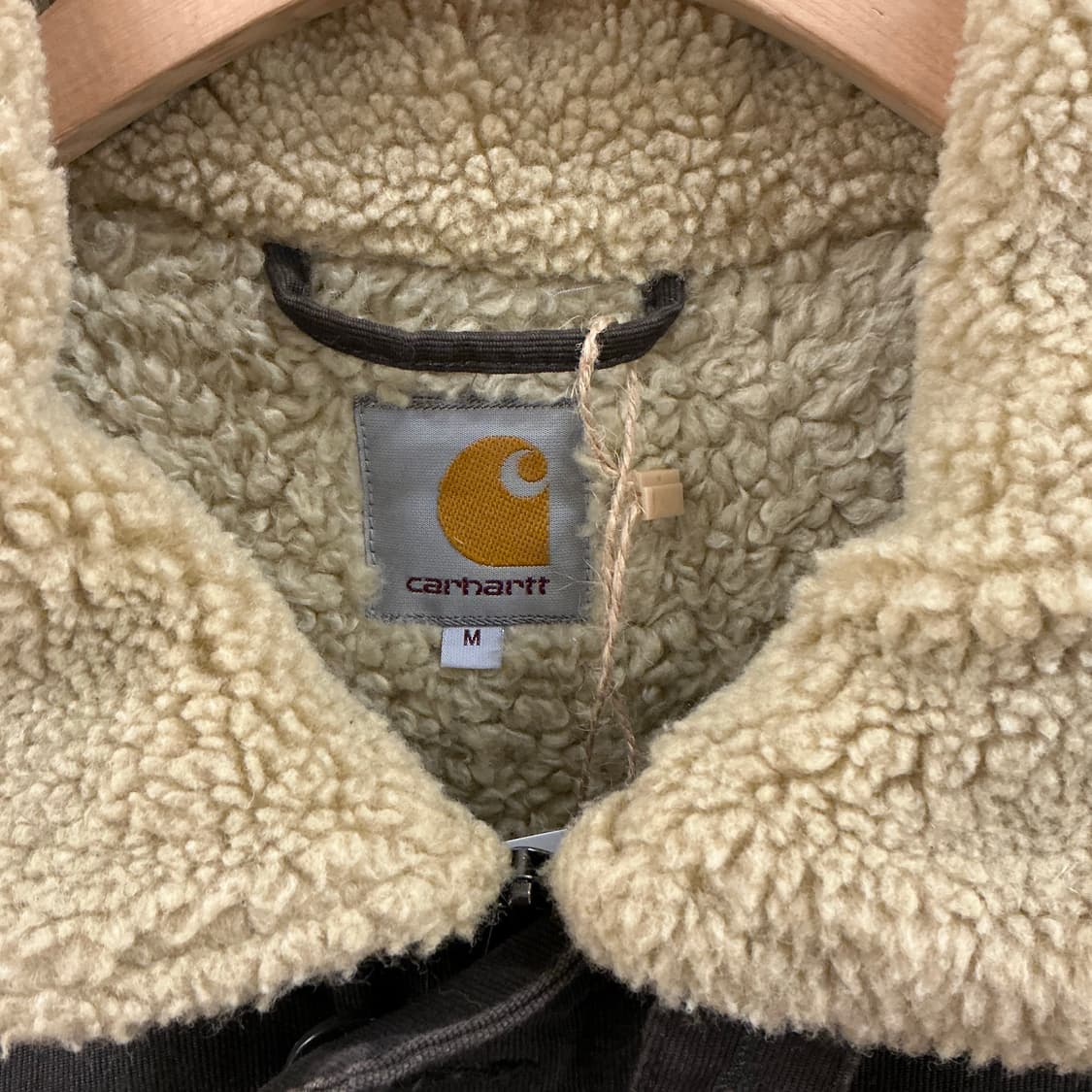 칼하트 WIP 셸필드 자켓 상품이미지2