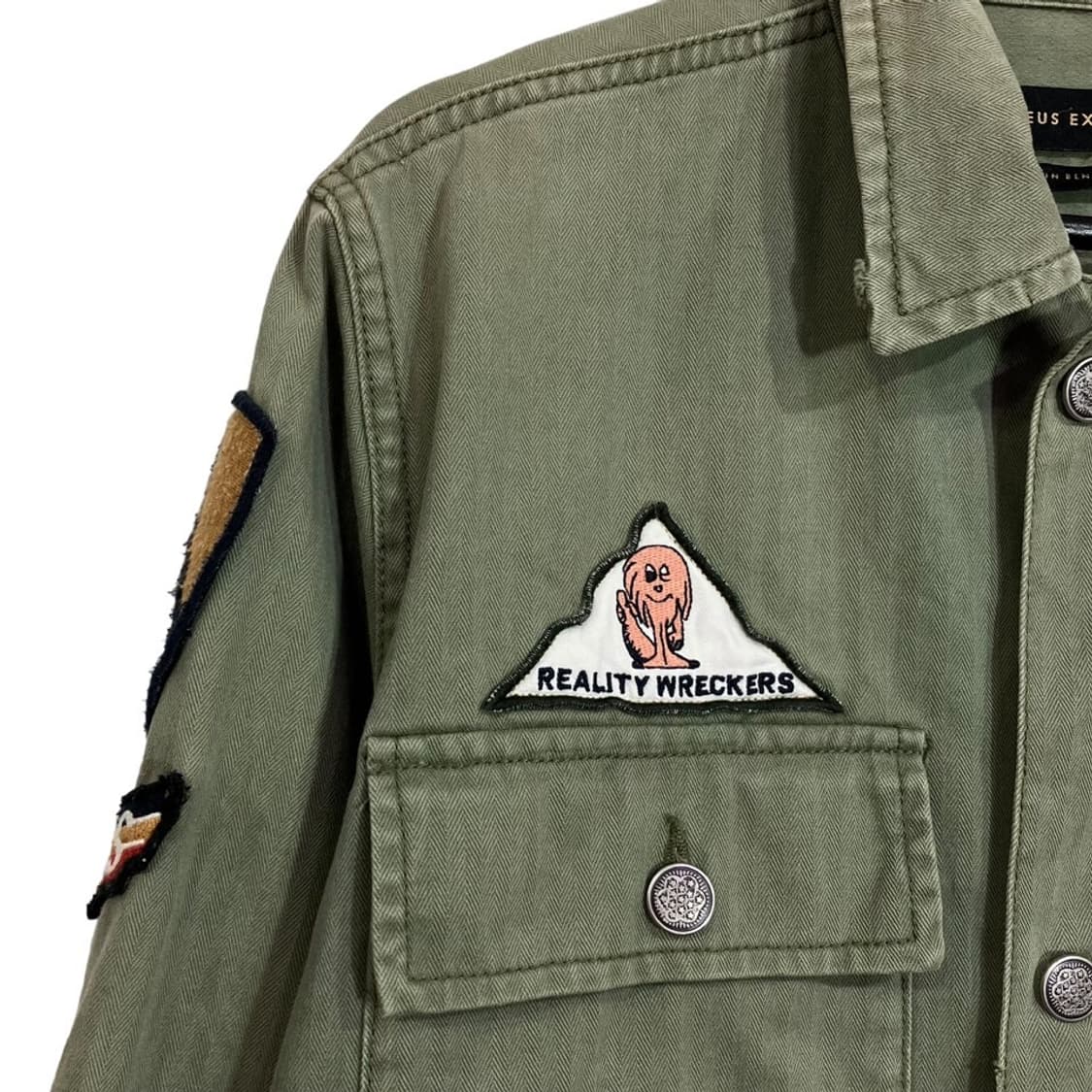 데우스 밀리터리 패치 셔츠 상품이미지5