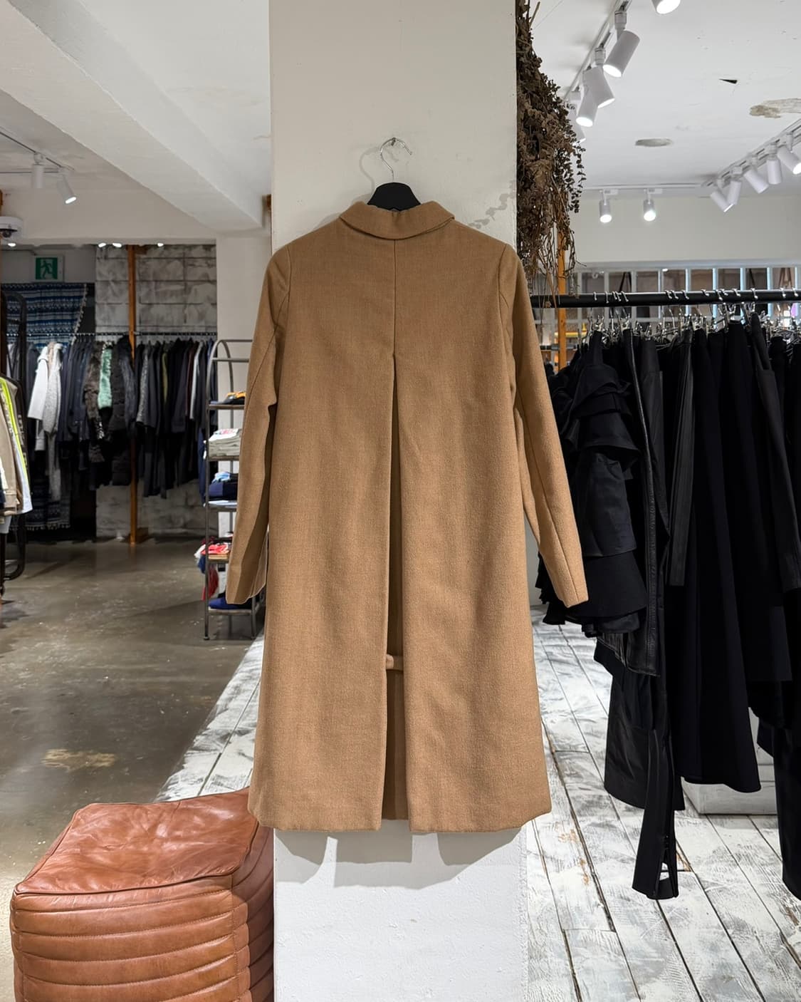 미우미우 베이지 클래식 울 코트 상품이미지7