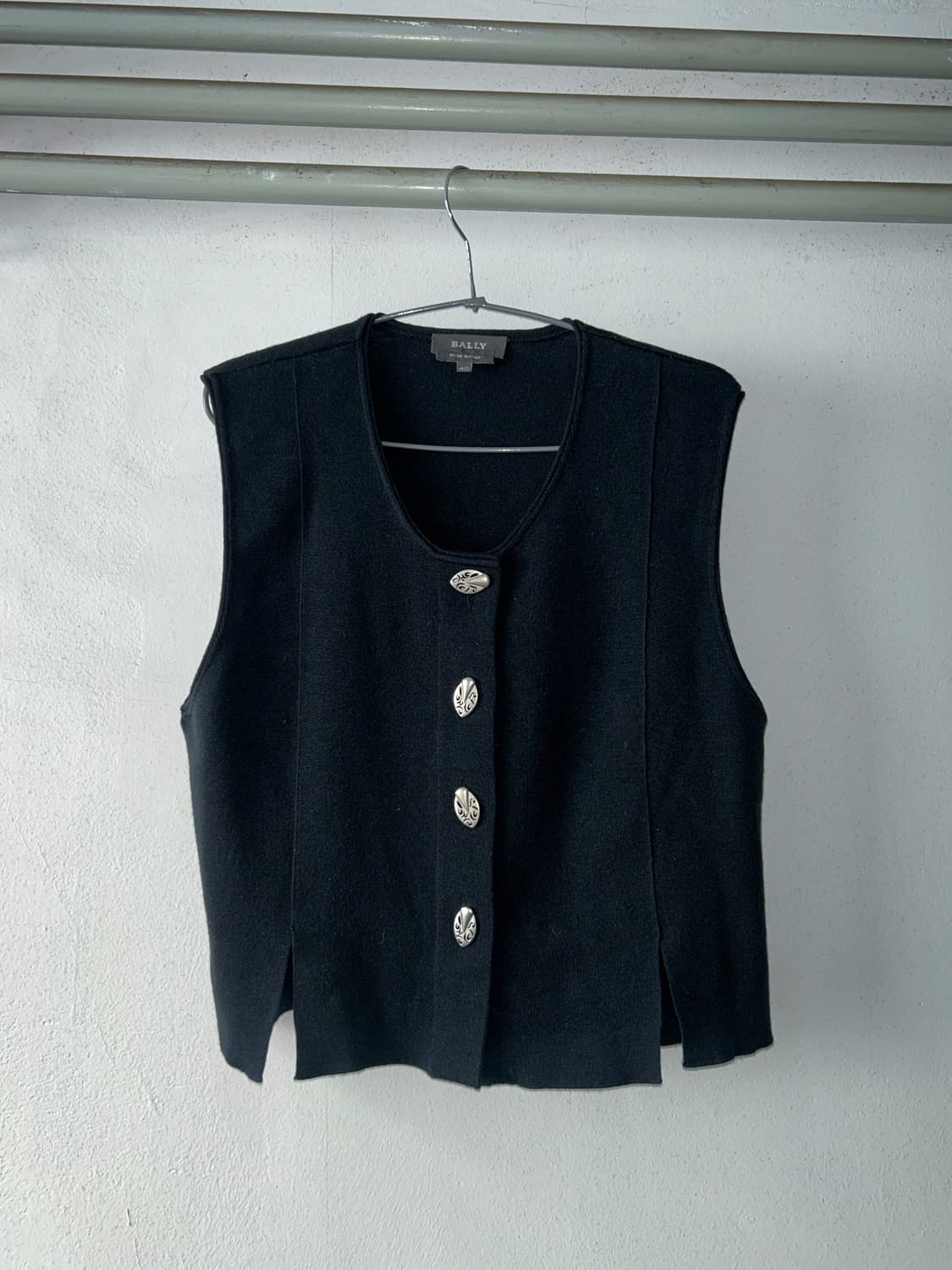 Bally Vintage Knit Button Vest 상품이미지1