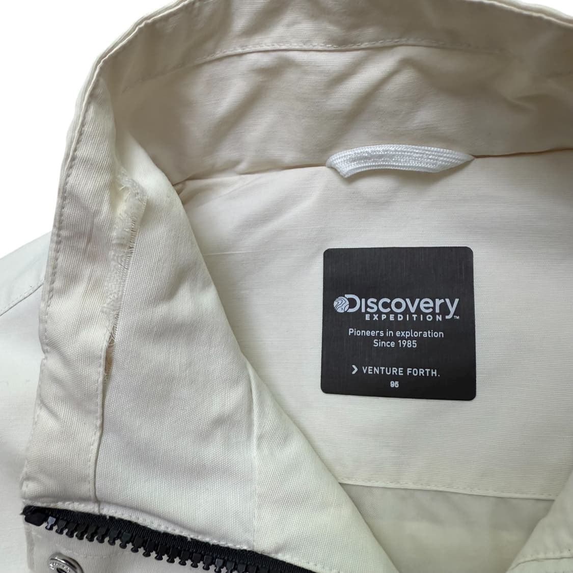 디스커버리 바람막이  상품이미지2