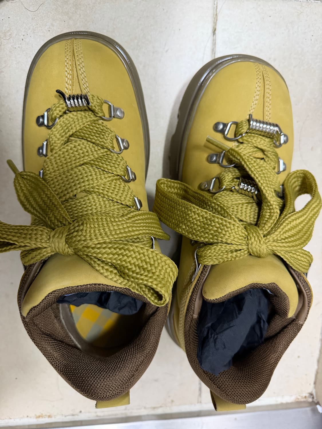 버버리 누벅 트렉 부츠 마닐라 40 상품이미지2