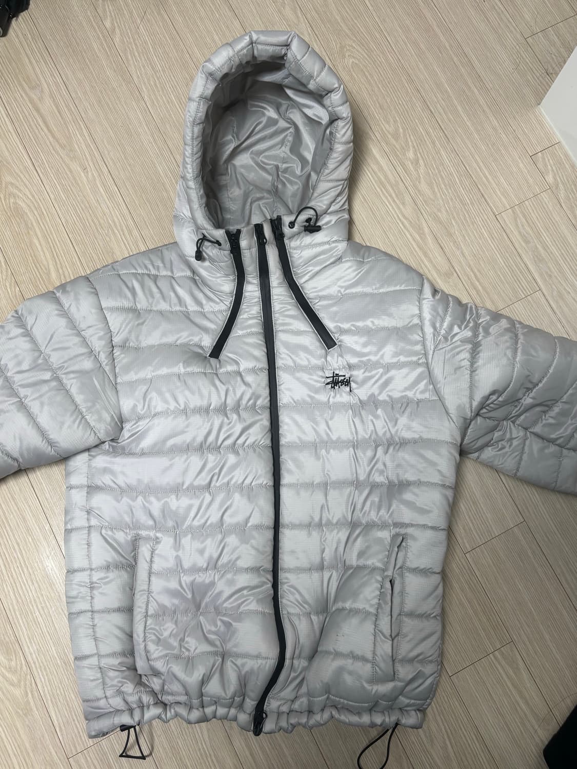 스투시 경량패딩 상품이미지1