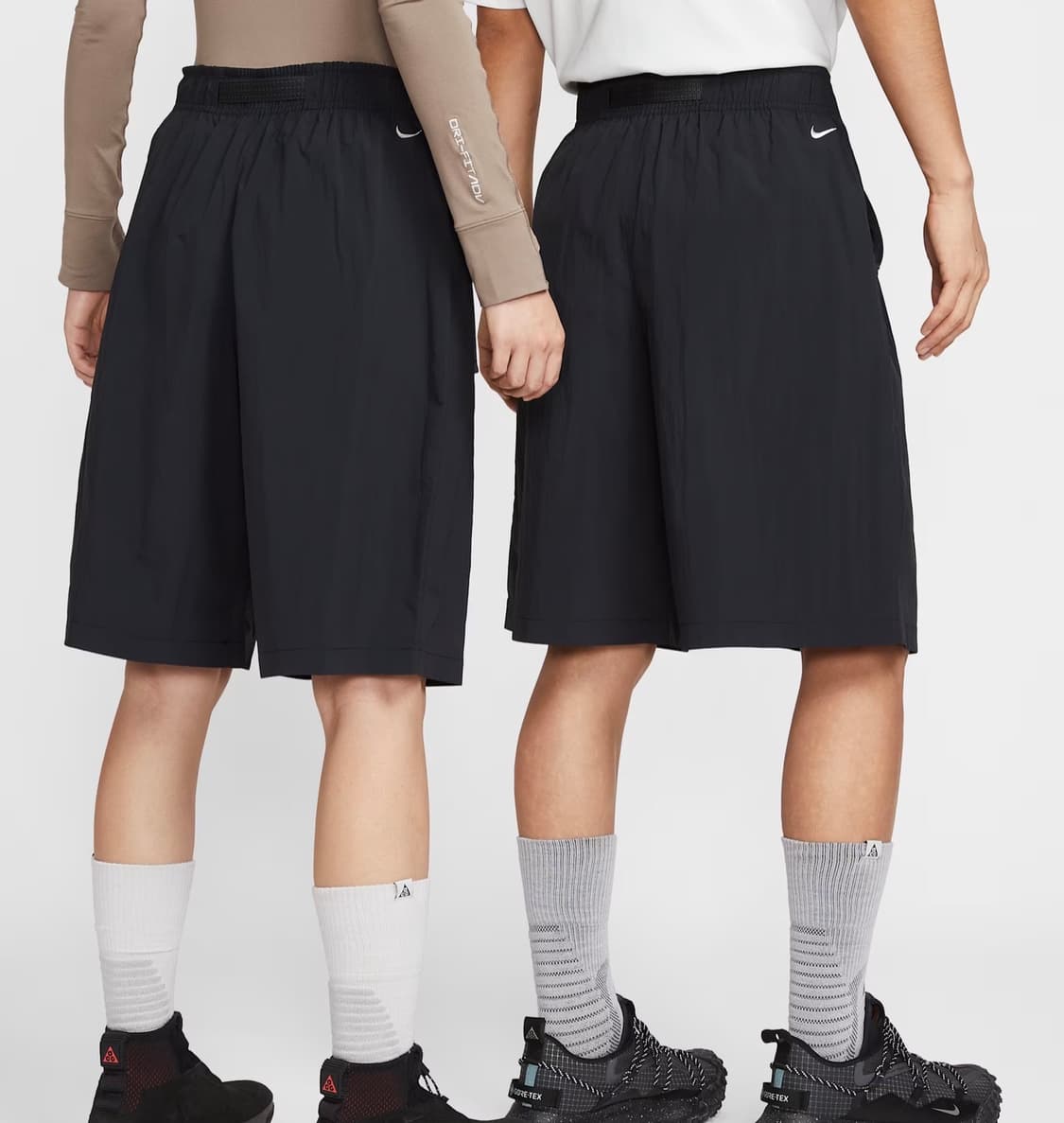 (새상품)나이키 ACG 오브 위버 UV 리펠 오버사이즈 쇼츠 블랙 상품이미지4