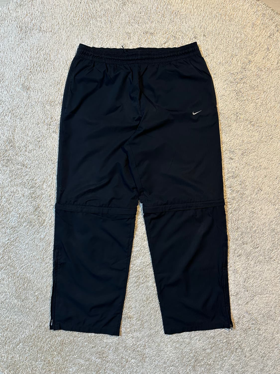 00's 나이키 올드스쿨 스우시 탈부착 나일론 트랙팬츠 블랙 상품이미지2