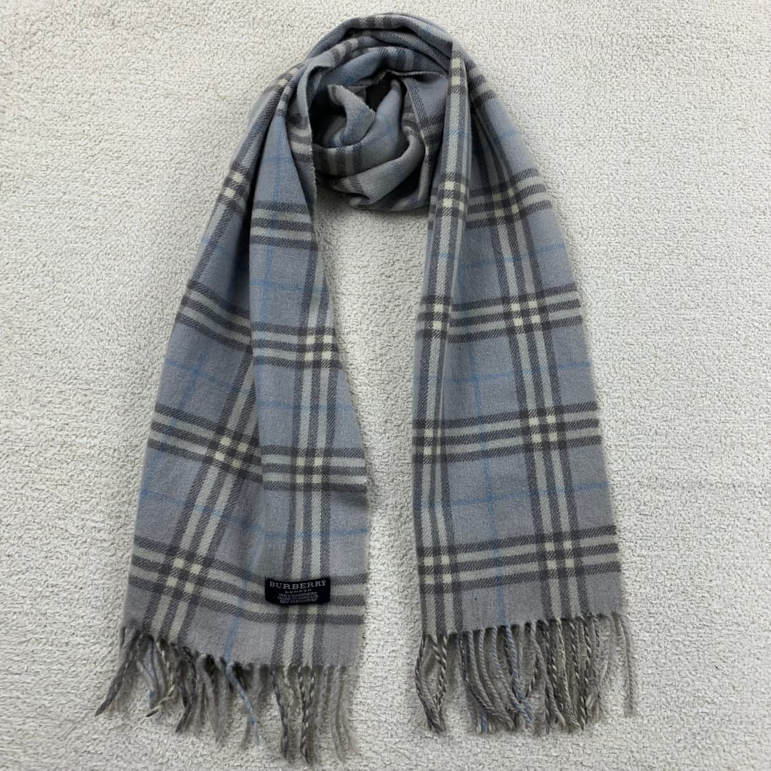 정품 버버리 스카이블루 노바체크 캐시미어 머플러 스카프  상품이미지2