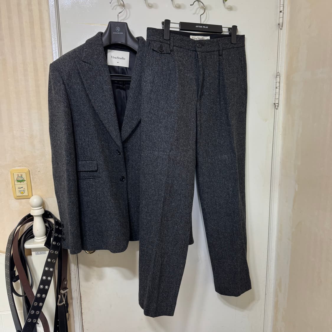 비바스튜디오 헤링본 셋업 수트 상품이미지1