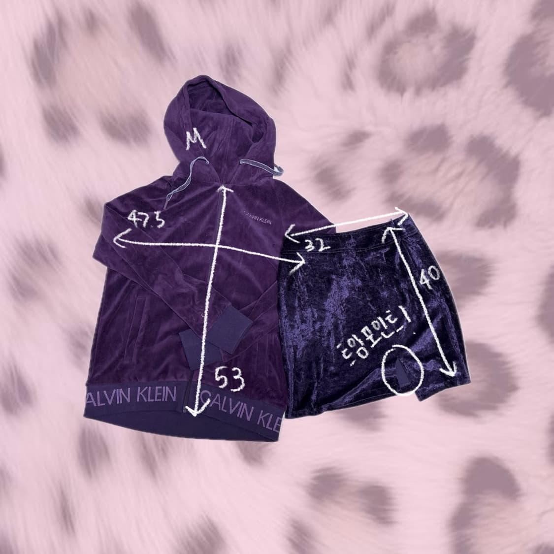 캘빈클라인 벨벳 후드집업 & 치마 셋업 상품이미지2
