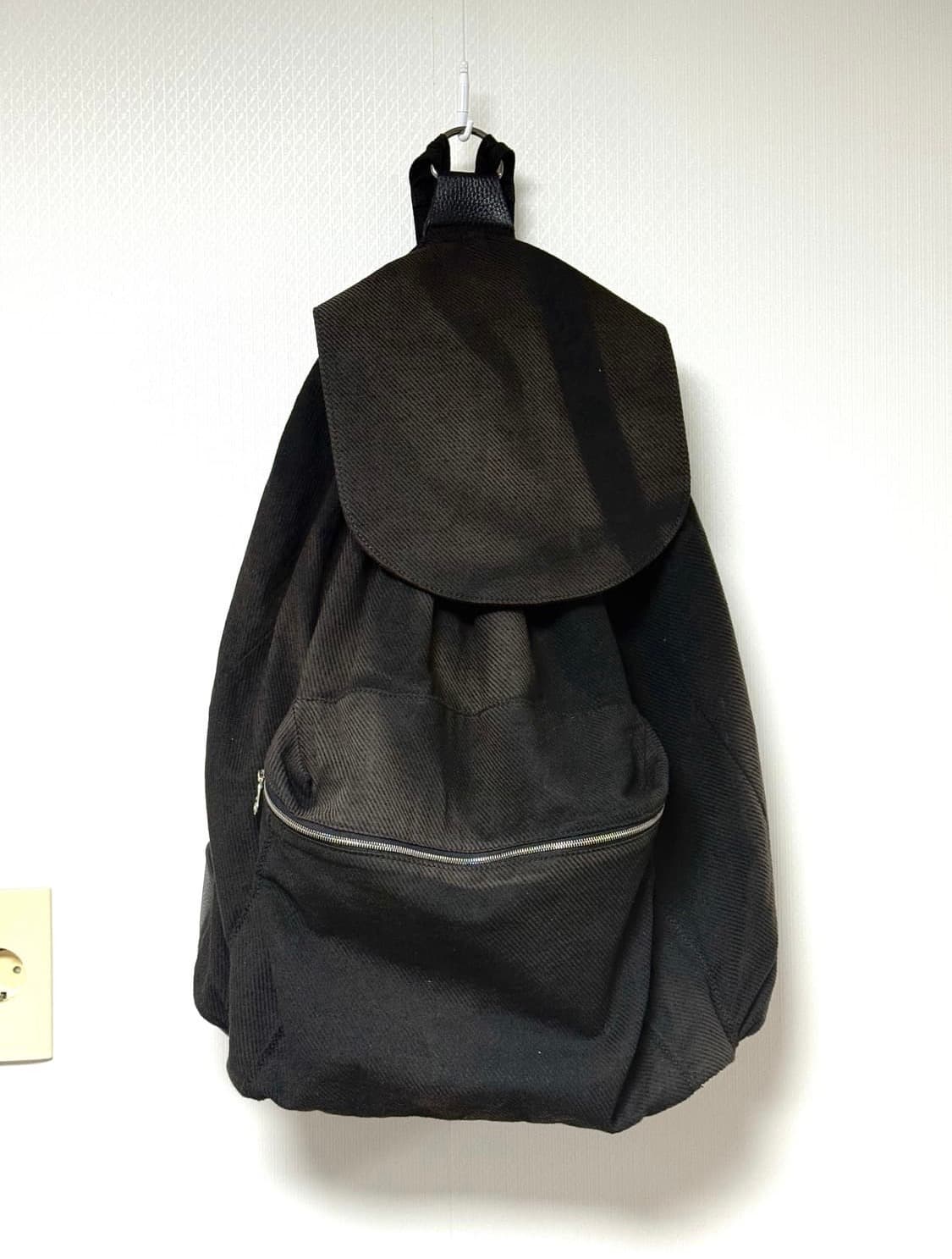 지용킴 썬블리치 백팩 상품이미지1