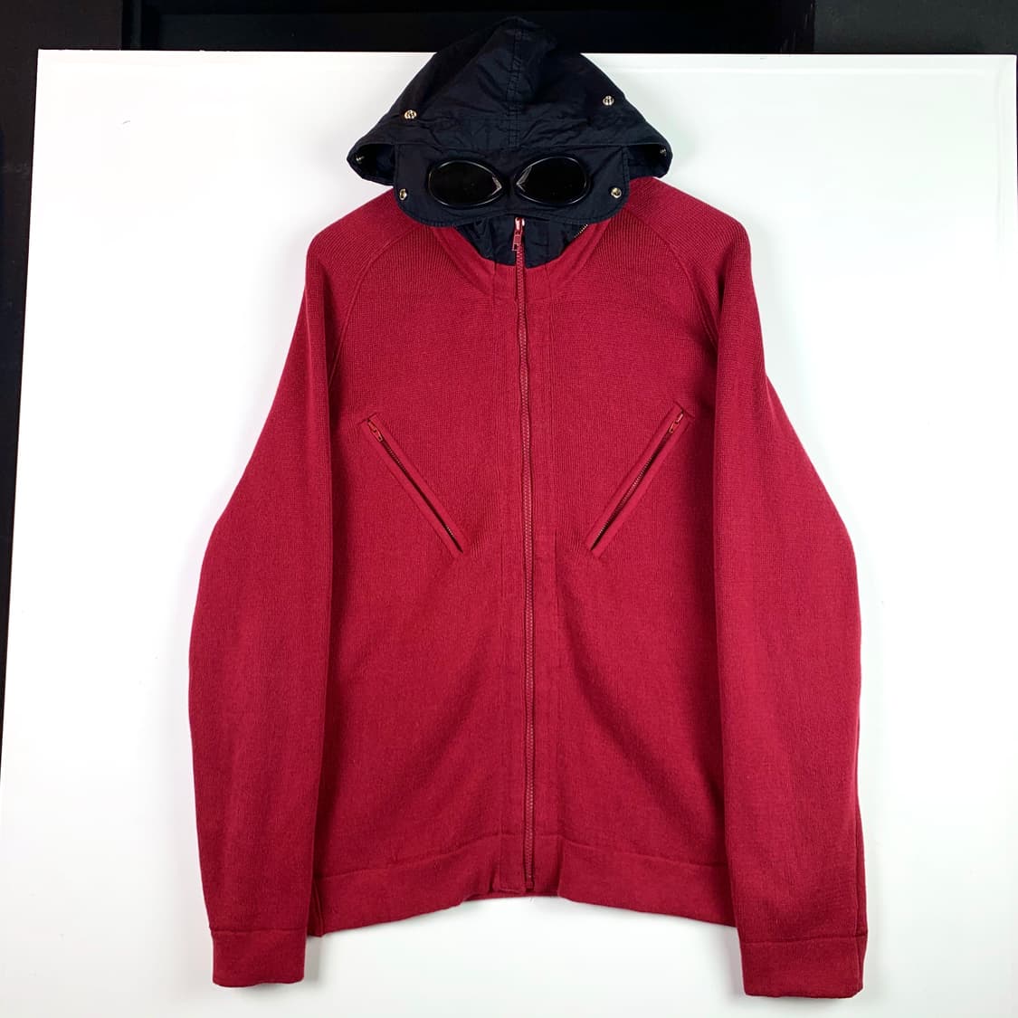 CP.company 고글 후드 니트 집업 상품이미지4