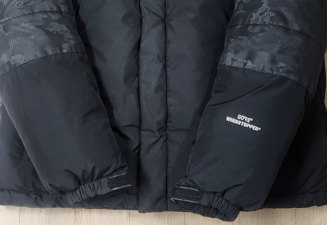 노스페이스 고어 윈드스토퍼 50주년 한정판 구스패딩 XL 상품이미지3