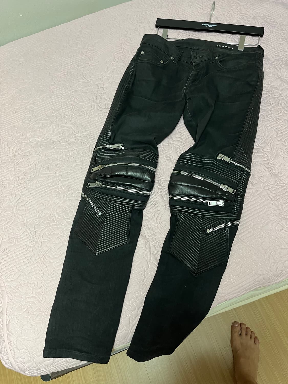 생로랑 13fw 레더패널진 32 상품이미지1