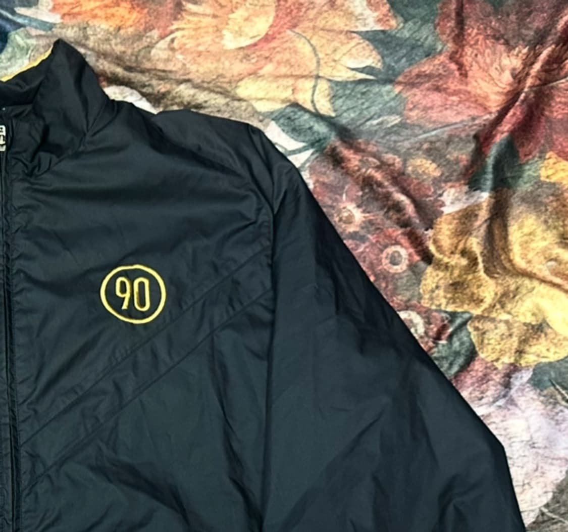 나이키 빈티지 금빛 스우시 스몰로고 블랙바람막이 110 상품이미지2