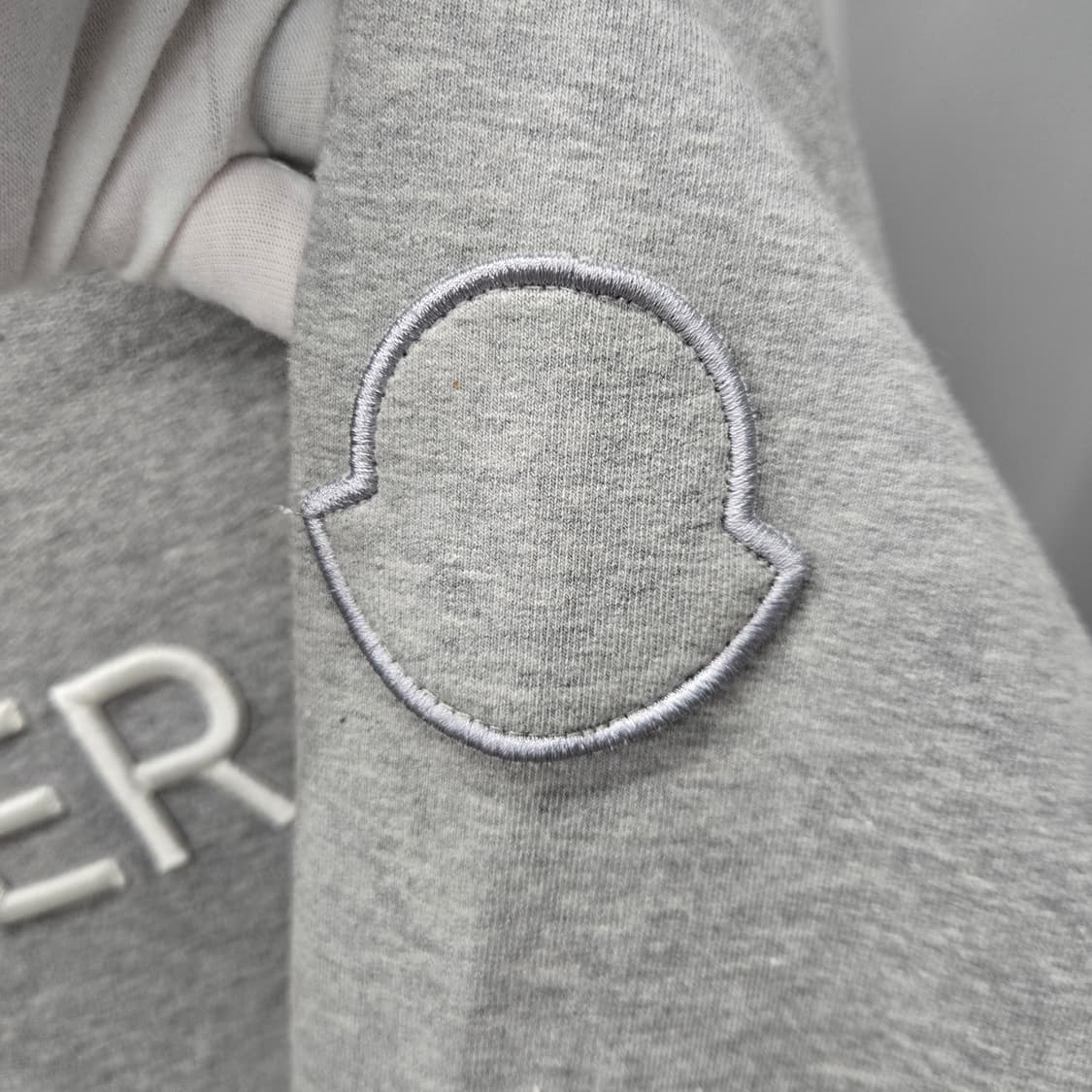 몽클레어 로고 와펜 후드 XXL 상품이미지3