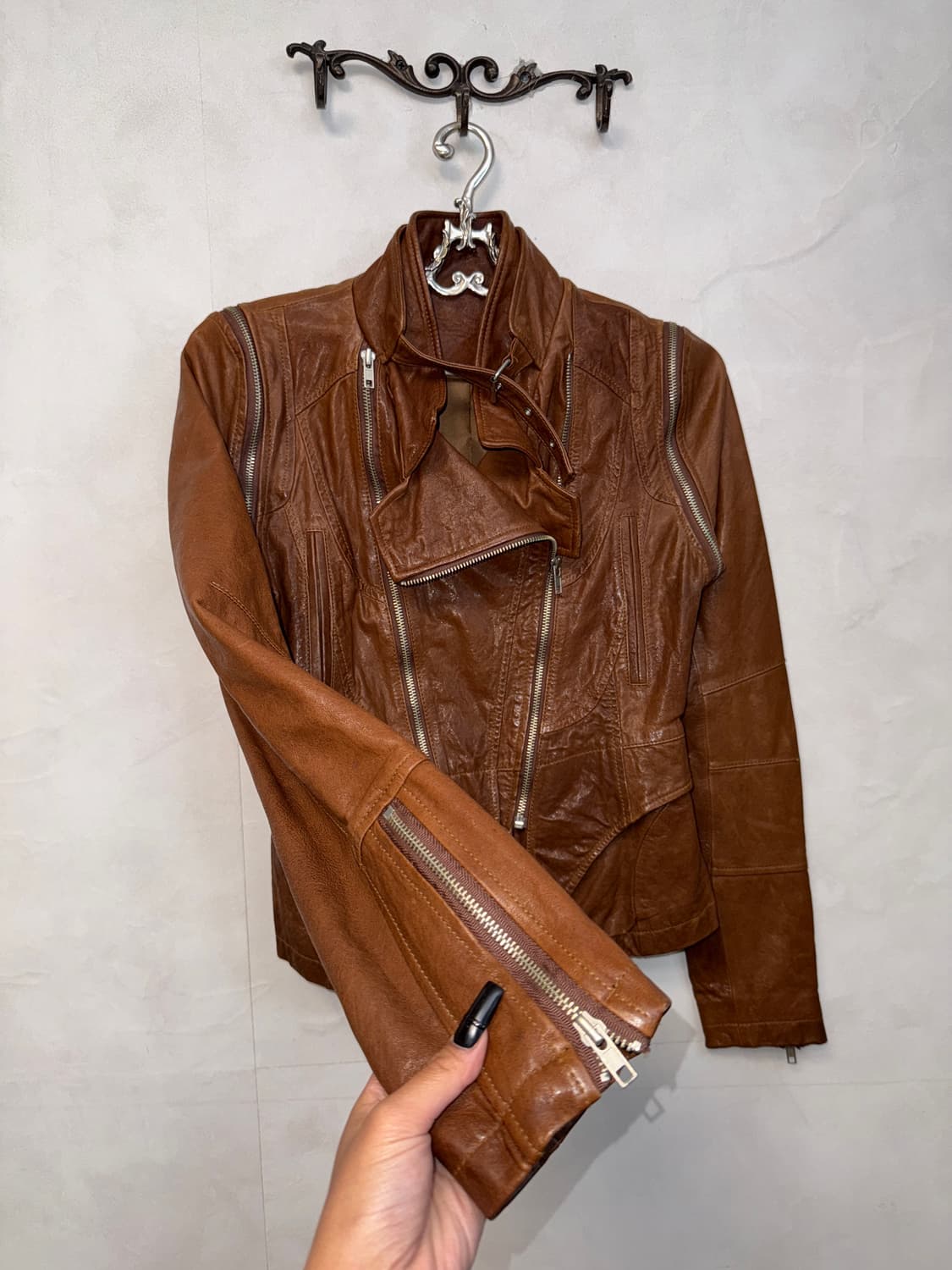 Brown lamb skin two ways buckle jacket  상품이미지5