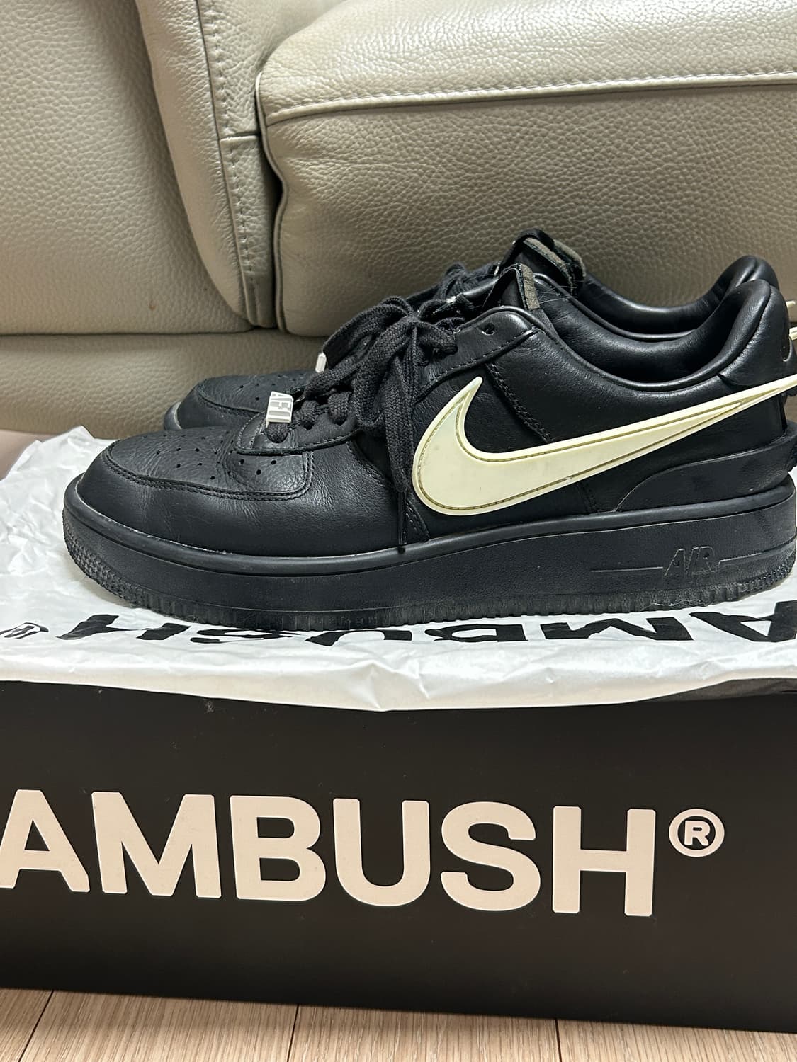 나이키x앰부쉬 에어포스1 블랙 (280mm) 상품이미지2