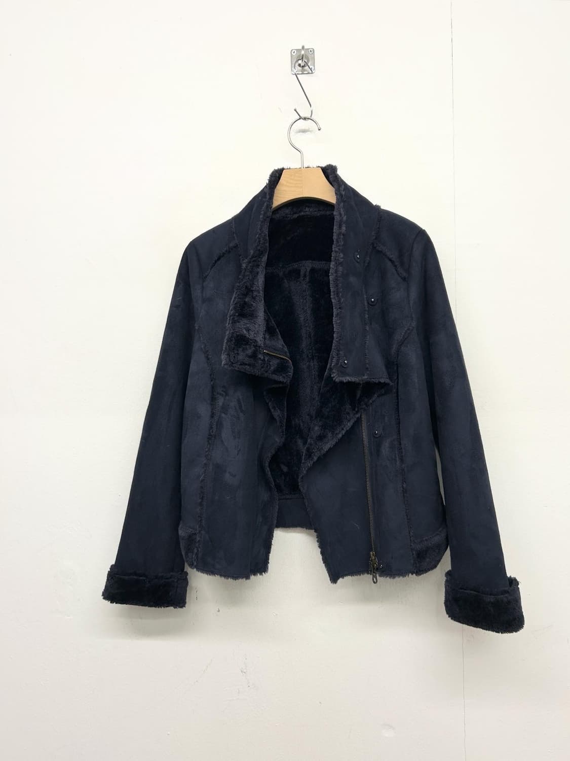 A.T Atsuro Tayama 무스탕 스타일 숏 자켓  상품이미지3