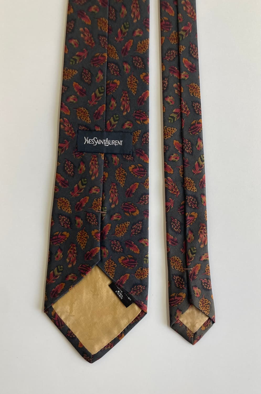 입생로랑 넥타이 상품이미지2