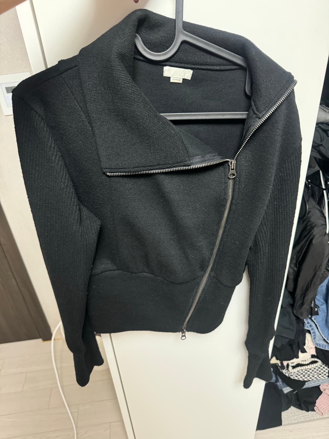 본네 Wool cropped jacket (Black) 12/1하루가격 상품이미지4